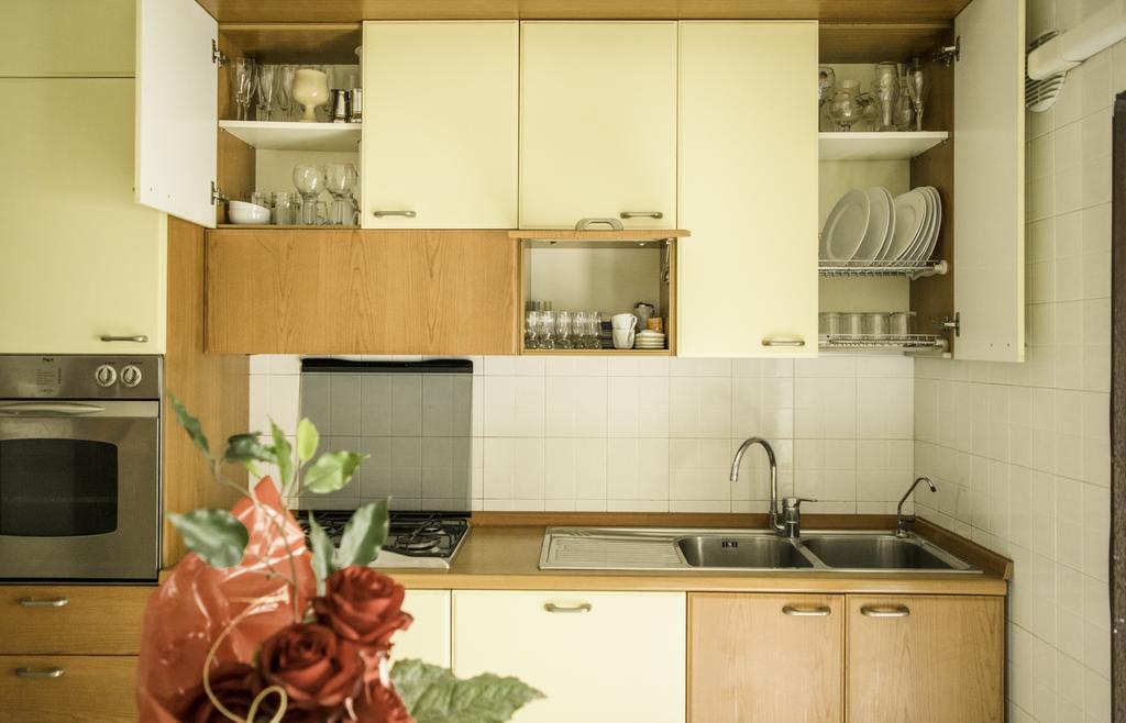 דירות מטרה La Casa Di Rosa מראה חיצוני תמונה